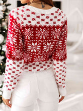 Load image into Gallery viewer, Snowflake Round Neck Long Sleeve Sweater