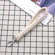 Load image into Gallery viewer, Assorted 4-Piece Macrame Keychain