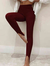 Load image into Gallery viewer, Ribbed Mid Waist Leggings