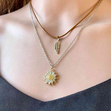 Load image into Gallery viewer, Sunflower Pendant Necklace Set