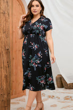 Load image into Gallery viewer, Plus Size Floral Johnny Collar Short Sleeve Dress