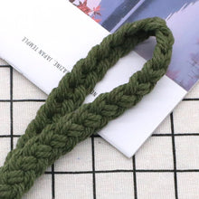 Load image into Gallery viewer, Assorted 4-Piece Macrame Keychain