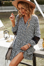 Load image into Gallery viewer, Floral Notched Neck Spliced Lace Dress