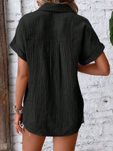 Load image into Gallery viewer, Textured Button Up Short Sleeve Shirt