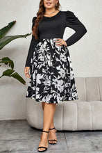 Load image into Gallery viewer, Plus Size Round Neck Puff Sleeve Printed Dress