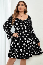Load image into Gallery viewer, Plus Size Polka Dot Sweetheart Neck Flounce Sleeve Mini Dress