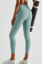 Load image into Gallery viewer, Wide Waistband Sports Leggings with Pockets