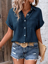 Load image into Gallery viewer, Textured Button Up Short Sleeve Shirt