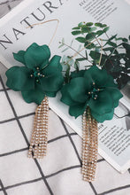 Load image into Gallery viewer, Flower Shape Acrylic Dangle Earrigs