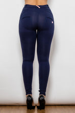 Load image into Gallery viewer, Buttoned Skinny Long Jeans
