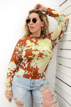 Load image into Gallery viewer, Plus Size Printed Round Neck Long Sleeve Blouse