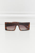 Load image into Gallery viewer, Square Polycarbonate Sunglasses