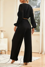 Load image into Gallery viewer, Round Neck Balloon Sleeves Top and Pants Set