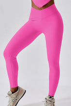Load image into Gallery viewer, Wide Waistband Slim Fit Back Pocket Sports Leggings