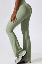 Load image into Gallery viewer, Wide Waistband Slim Fit Wide Leg Sports Leggings