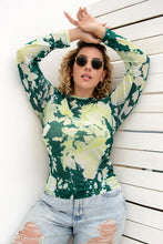 Load image into Gallery viewer, Plus Size Printed Round Neck Long Sleeve Blouse