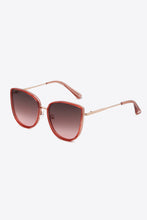 Load image into Gallery viewer, Full Rim Metal-Plastic Hybrid Frame Sunglasses