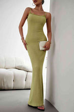 Load image into Gallery viewer, Spaghetti Strap Maxi Fishtail Dress