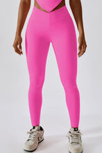 Load image into Gallery viewer, Wide Waistband Slim Fit Back Pocket Sports Leggings