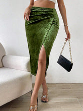 Load image into Gallery viewer, Ruched Front Slit Midi Skirt