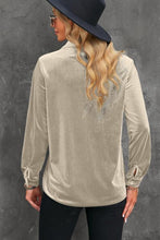 Load image into Gallery viewer, Button Up Collared Neck Long Sleeve Velvet Shirt