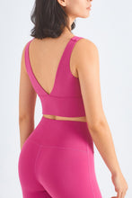 Load image into Gallery viewer, V-Back Sports Bra