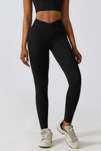 Load image into Gallery viewer, V-Waistband Sports Leggings