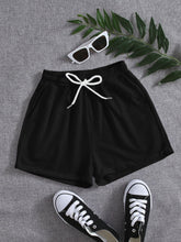 Load image into Gallery viewer, Drawstring Pocketed Elastic Waist Shorts