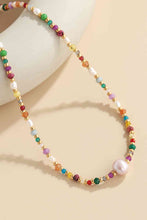 Load image into Gallery viewer, Multicolored Bead Necklace