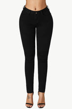 Load image into Gallery viewer, Mid-Rise Waist Skinny Pocketed Jeans