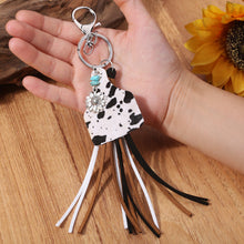 Load image into Gallery viewer, Turquoise Fringe Detail Key Chain