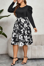 Load image into Gallery viewer, Plus Size Round Neck Puff Sleeve Printed Dress
