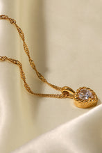 Load image into Gallery viewer, Inlaid Zircon Heart Pendant Necklace