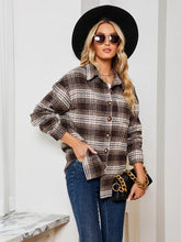 Load image into Gallery viewer, Plaid Collared Shirt Jacket