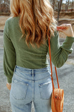 Load image into Gallery viewer, Scoop Neck Long Sleeve Top