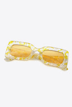 Load image into Gallery viewer, Tortoiseshell Rectangle Polycarbonate Sunglasses