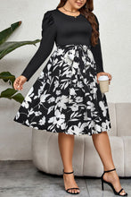 Load image into Gallery viewer, Plus Size Round Neck Puff Sleeve Printed Dress