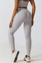Load image into Gallery viewer, V-Waistband Sports Leggings