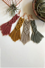 Load image into Gallery viewer, Assorted 4-Pack Macrame Fringe Keychain