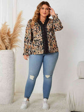 Load image into Gallery viewer, Plus Size Lace Trim Flounce Sleeve Blouse