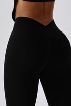 Load image into Gallery viewer, Wide Waistband Slim Fit Back Pocket Sports Leggings