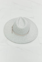 Load image into Gallery viewer, Fame Festival Babe Fedora Hat