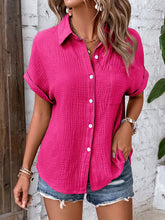 Load image into Gallery viewer, Textured Button Up Short Sleeve Shirt