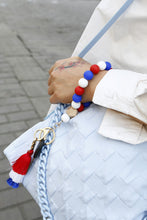 Load image into Gallery viewer, Contrast Tassel Silicone Bead Wristlet Key Chain