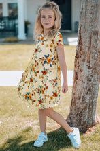 Load image into Gallery viewer, Girls Floral Round Neck Short Sleeve Dress with Pockets