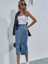 Load image into Gallery viewer, Button Down Denim Skirt