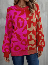Load image into Gallery viewer, Round Neck Contrast Color Dropped Shoulder Sweater