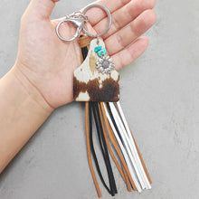 Load image into Gallery viewer, Turquoise Fringe Detail Key Chain