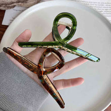 Load image into Gallery viewer, Acetate Hair Claw Clip