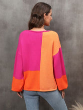 Load image into Gallery viewer, Color Block Round Neck Sweater